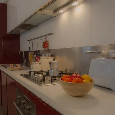 Italianway - Vincenzo Monti 52 * Milano