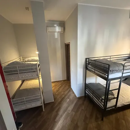 Hostel Gloria
