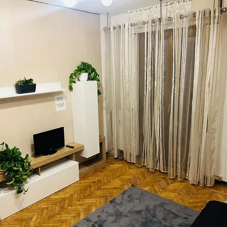 Appartement Front Metro Lucania