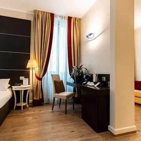 Townhouse 33 Boutique Hotel