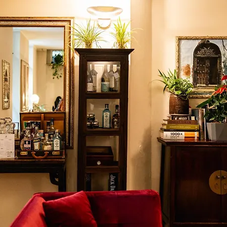 Townhouse 33 Boutique Hotel