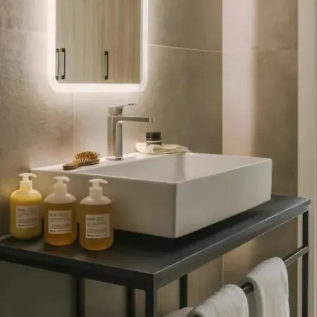 Numa Montenero Milano