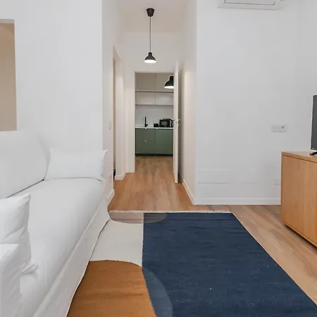 Spacious Design Affittacamere