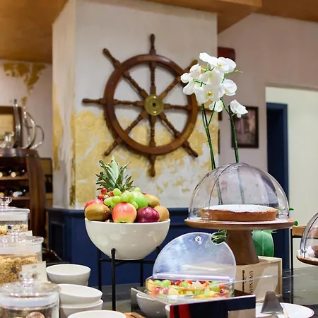 Nemi, Milan, A Tribute Portfolio Hotel 5*