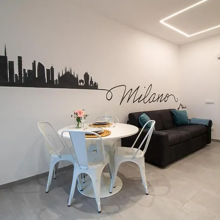 Stylish Flat Porta Venezia Fast Wifi Ac Metro-5 Min From Duomo * Milán