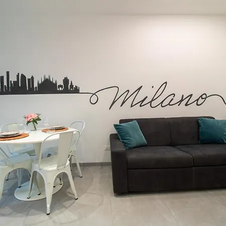 Stylish Flat Porta Venezia Fast Wifi Ac Metro-5 Min From Duomo