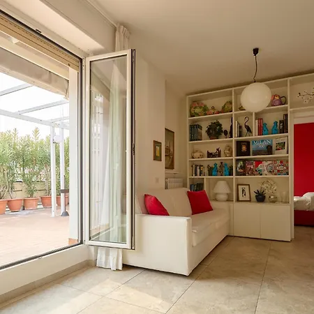 Pier's House - Attico A 3 Chilometri Dal Centro Appartamento
