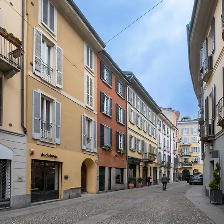 Splendido In Via Madonnina, Zona Brera