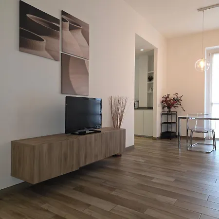 Mgm - Portaromana Tres Chic מילאנו