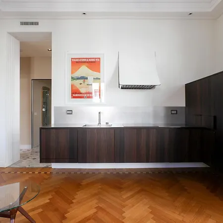 Morozzo1939 - Elegance Near The Duomo * 밀라노