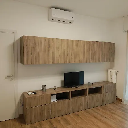 Apartment Lovely Studies *