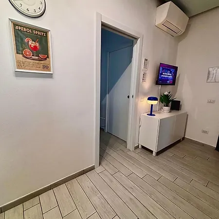 Habesha Flats - A Quiet Retreat Just Steps From The Metro M1 شقة *