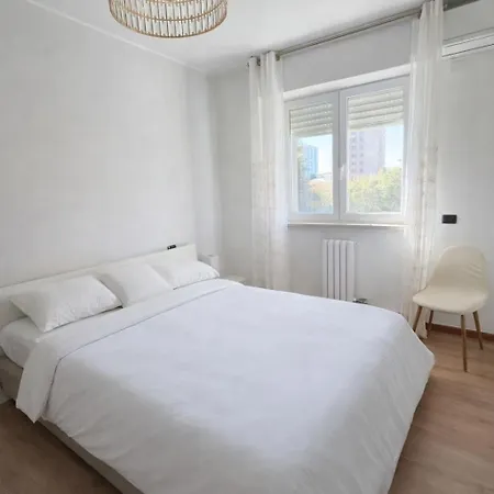 M1 - Fiera - Concerts - Sansiro - Citycenter Apartment