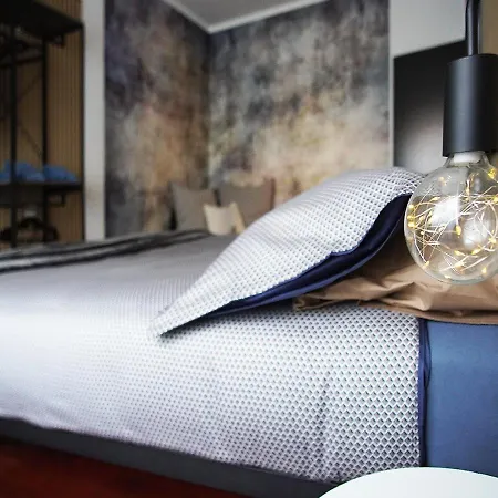 10 Min - Bright & Modern, Up To 5 Beds 米兰