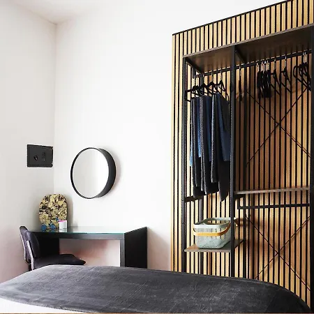 Apartman 10 Min - Bright & Modern, Up To 5 Beds Milánó