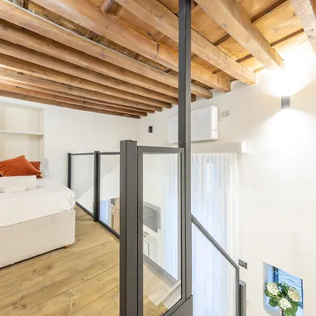 Secret - San Babila Lux Apartment Mailand