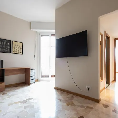 Orea Spiti - Modern Rosselli *