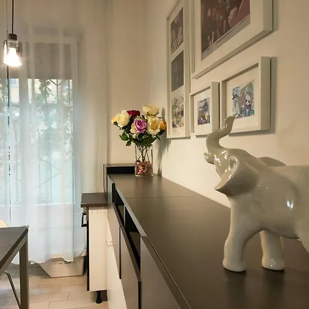 Appartamento Isola Metro 20m Modern Balcony Arthome *