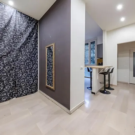 Chic & Modern Flat Navigli * Milan