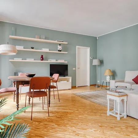 Apartment Design In Porta Venezia *