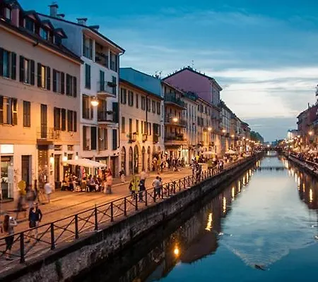 Peaceful Loft In The Heart Of Navigli Милан