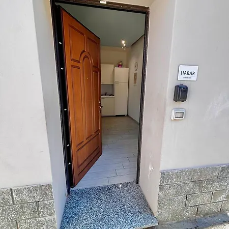 Habesha Flats - A Quiet Retreat Just Steps From The Metro M1