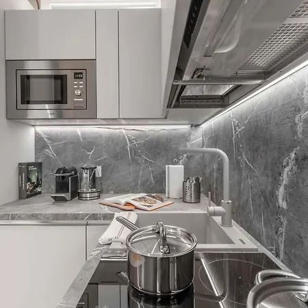 Vitruvio Palace - La Vista * Милан