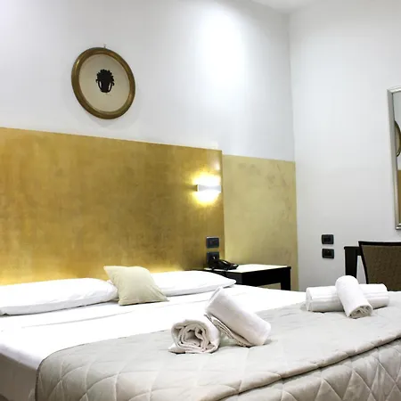 Fiorella Hotel 3*