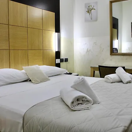 Hotel Fiorella 3*