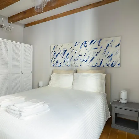 Wprelais Palm Fronds شقة