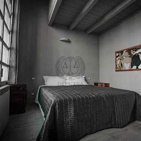 Officina - , Navigli, Bocconi, Movida, Porta Ticinese * ミラノ