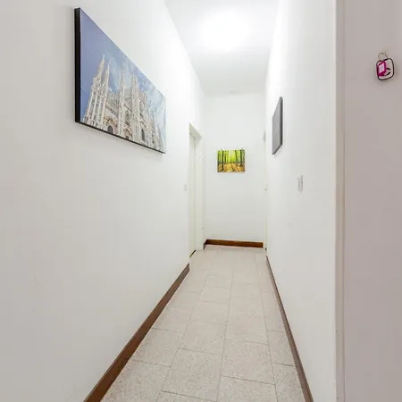 Appartamento Guesthost - Bonola M1 Bright & Functional Flat *