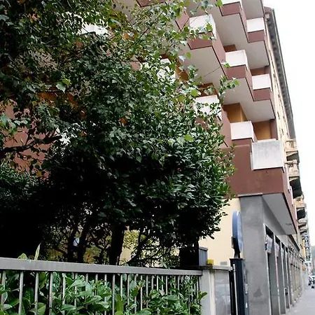 Atahotel De Angeli 4* מילאנו