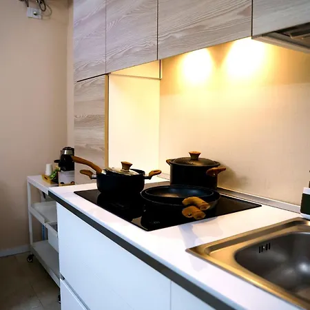 Apartment Fiera Citylife - Metro - Ac Milan