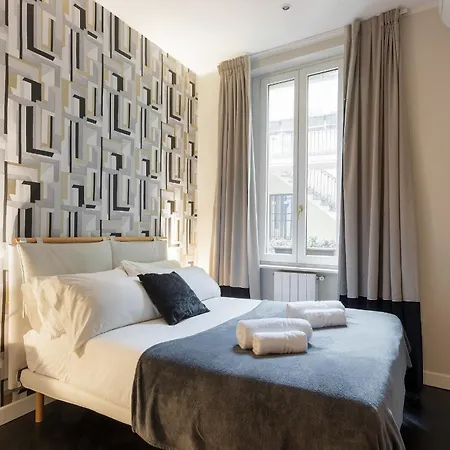 Duomo, Central Apartment - 2 Bedroom Διαμέρισμα Μιλάνο