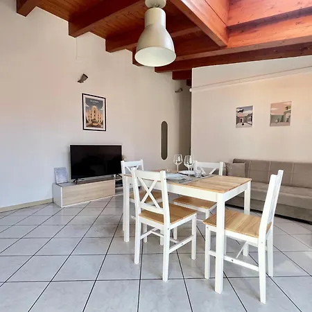 Big Attico Goldoni 2 Bagni Duomo-m4 Lin Airport Daire *