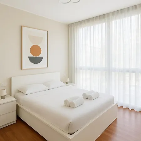 The Boutique - Duomo Luxury - Center