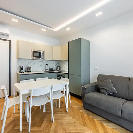 Doria 10 Next To Train Station Apartman Milánó