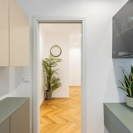 Apartman Doria 10 Next To Train Station *