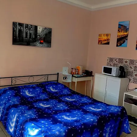 Eros Casa מילאנו