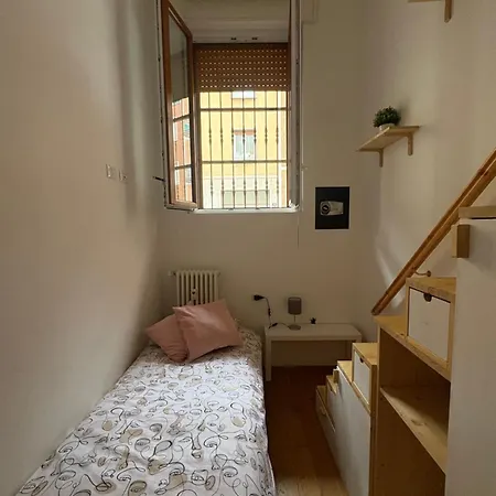 公寓 Loreto Blue House Di Design Vicino Metro 米兰