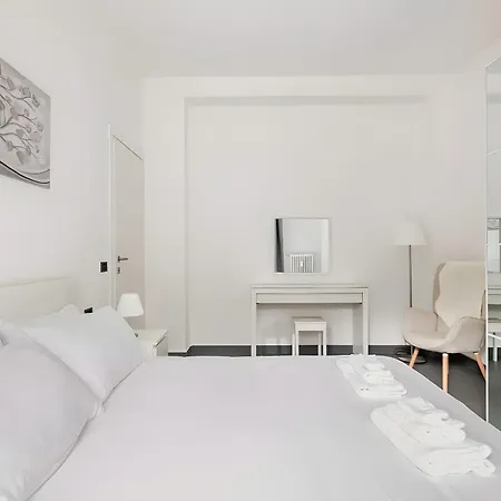 Linate Garden House Mecenate Fabrique Arena Santagiulia 公寓 *