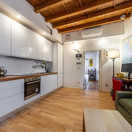 Navigli View Cozy Apartment