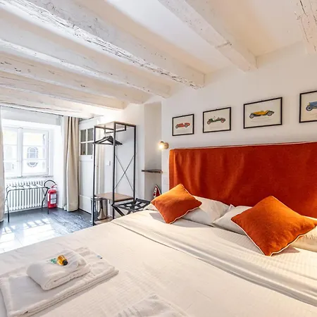 Montenapoleone - Spiga Tiny 밀라노