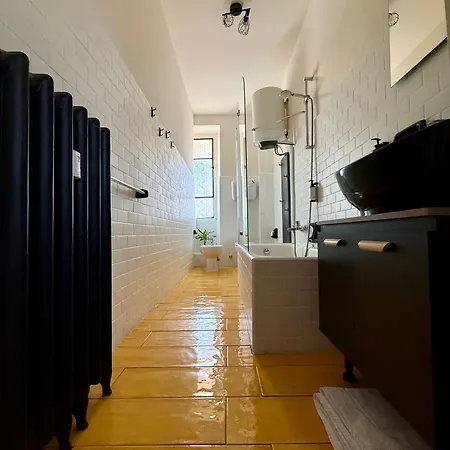 Nido Di Rondine - Peaceful Loft In Centre شقة ميلان