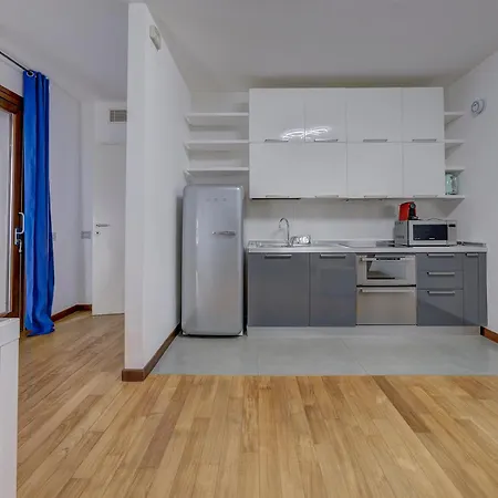 Luxury - Muratori 9 * Milán