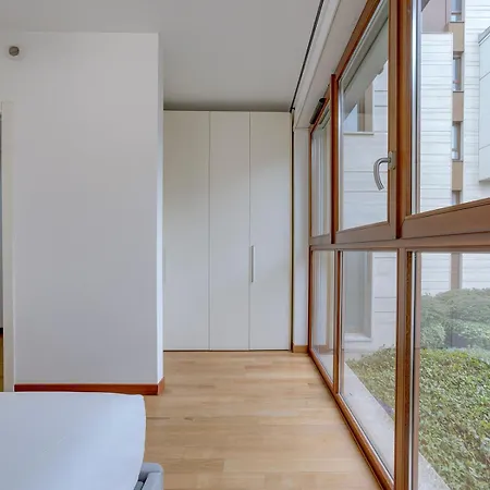 Luxury - Muratori 9 *