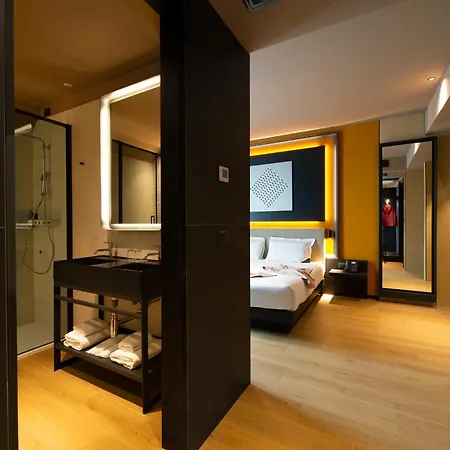 Palazzo Loreto מלון