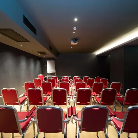 מלון Palazzo Loreto 4*