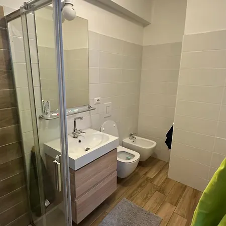 Ubytování v soukromí Stanza Doppia Bagno En Metro M3